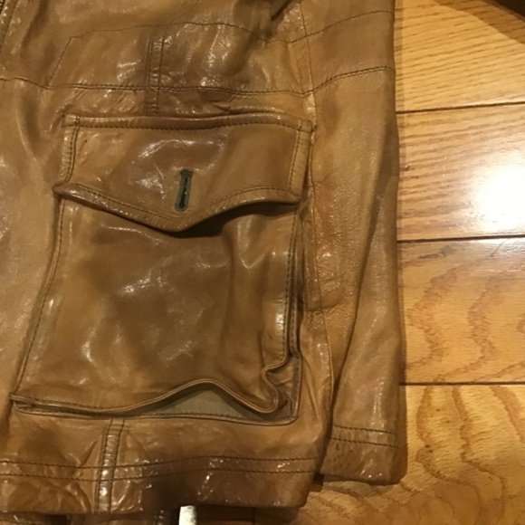 Leather jacket - Picture 5 of 13